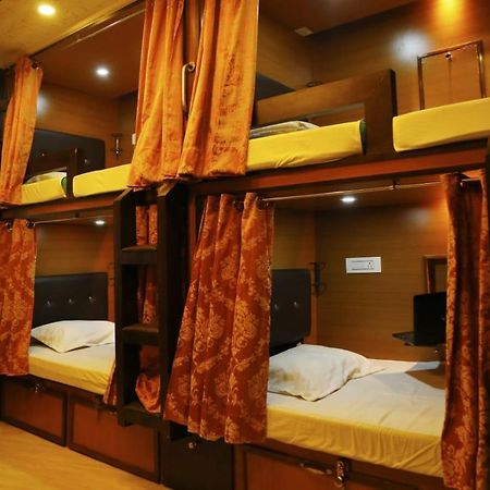 Swapnanivas A/C Dormitory Tirupati Exterior foto