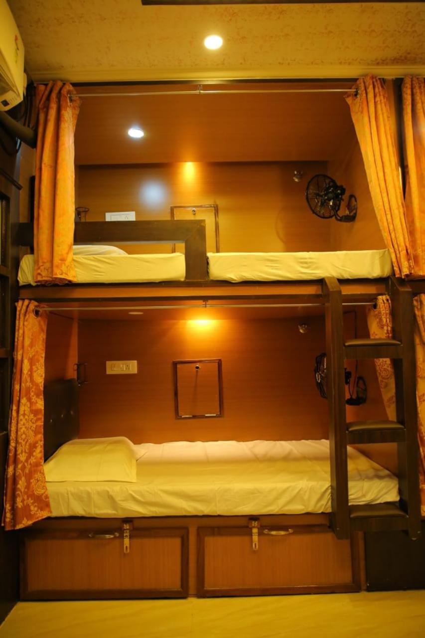 Swapnanivas A/C Dormitory Tirupati Exterior foto